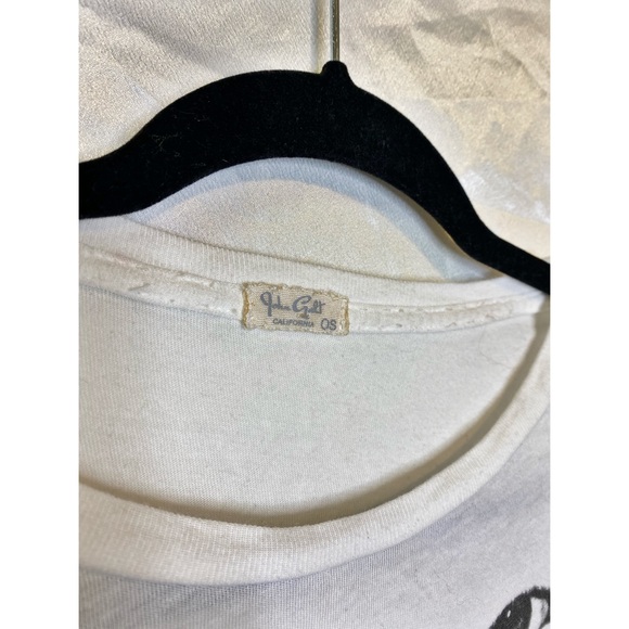 Brandy rare eye tee. - Picture 3 of 4